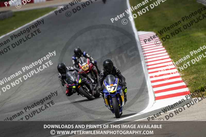 cadwell no limits trackday;cadwell park;cadwell park photographs;cadwell trackday photographs;enduro digital images;event digital images;eventdigitalimages;navarra;no limits trackdays;peter wileman photography;racing digital images;trackday digital images;trackday photos